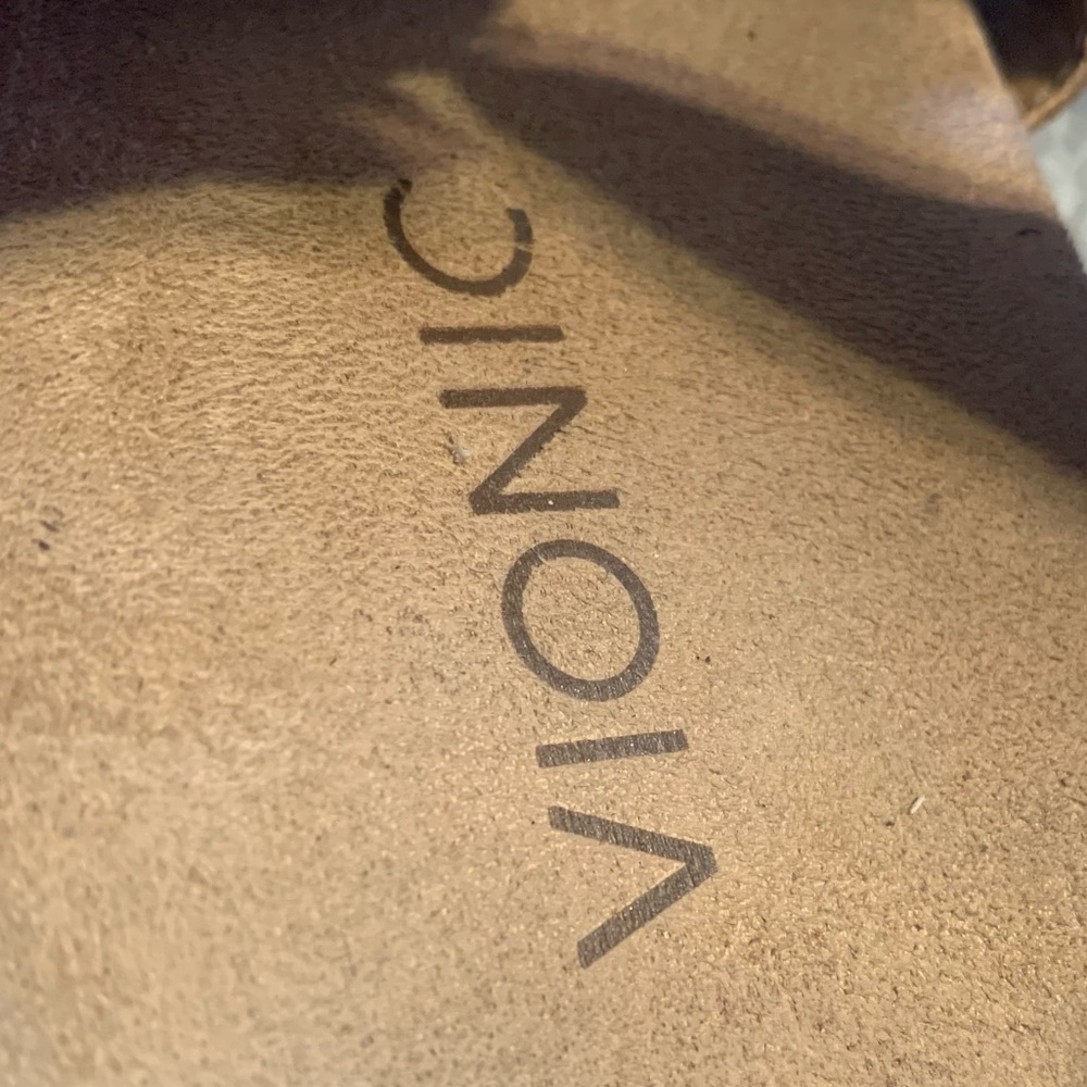 Vionic 10 Amber Sandals View 4